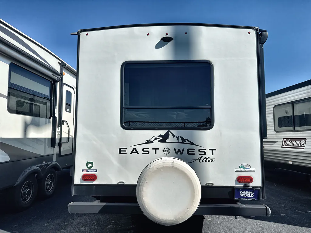2022 East to West Alta 2850KRL, Photos photo 7