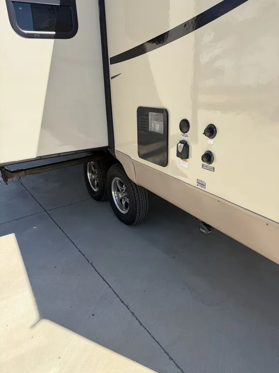 2018 Forest River Rockwood Mini Lite 2507S, Photos photo 4