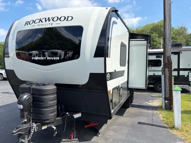 2026 Forest River Rockwood Mini Lite 2109S - Photo 2