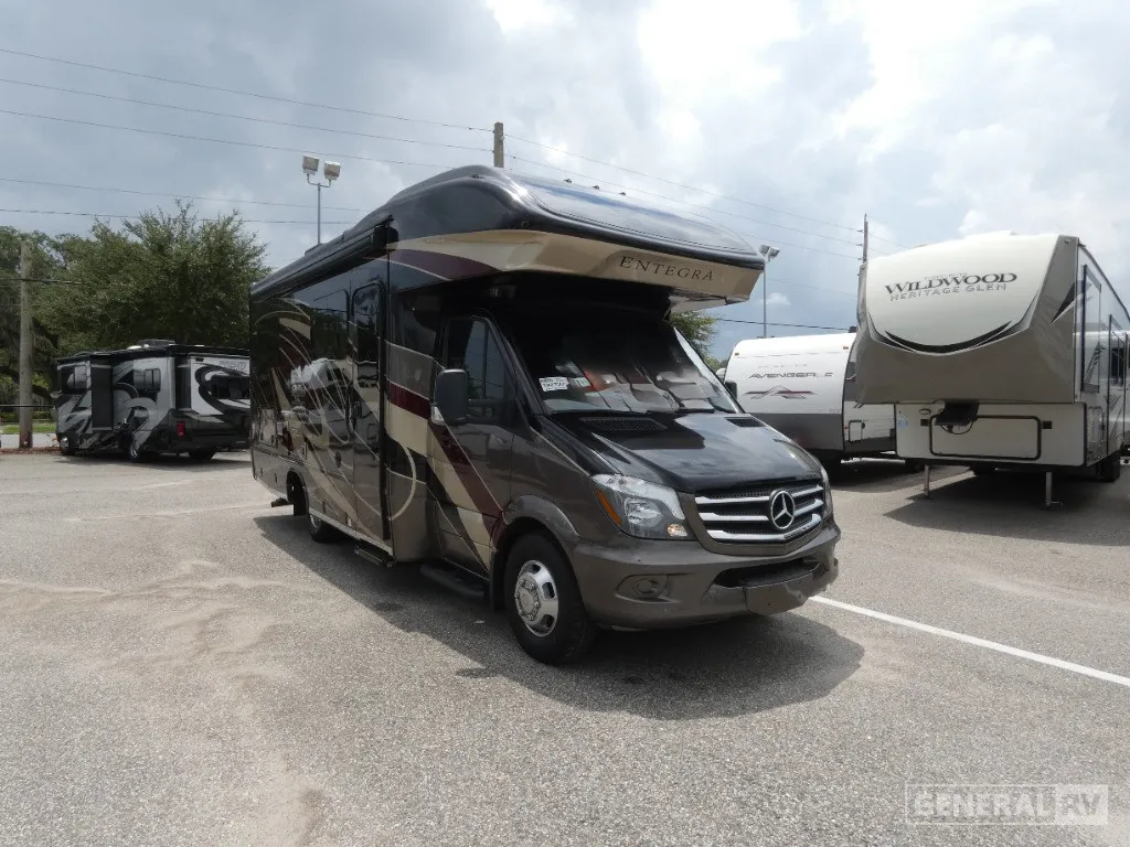 2019 Entegra Coach Qwest 24A - Photo 2