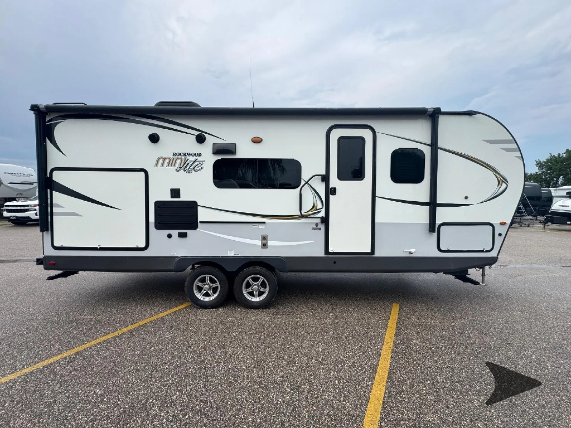 2019 Forest River Rockwood Mini Lite 2507S - Photo 4