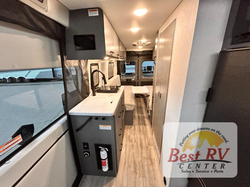 2026 Thor Motor Coach Tellaro 20U, Photos photo 16
