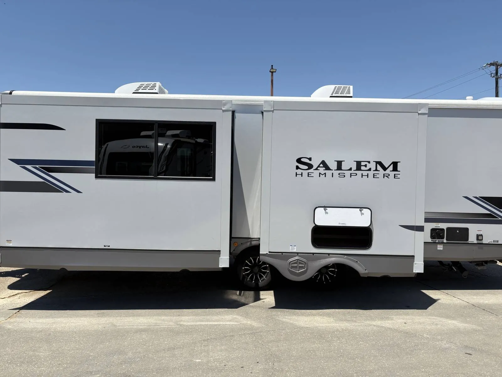 2026 Forest River Salem Hemisphere 261FKRB - Photo 4