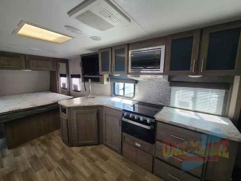 2020 Forest River RV Rainier 22RBR - Photo 3
