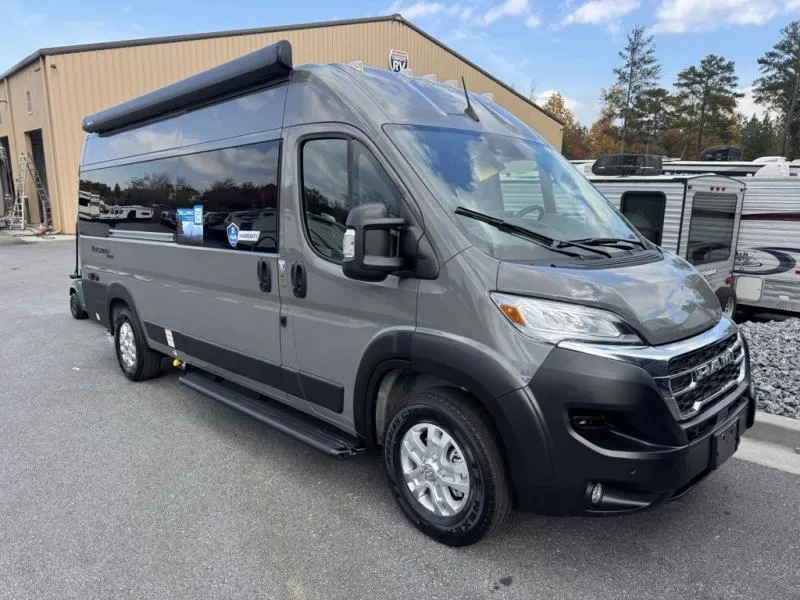 2026 Thor Motor Coach Tellaro 20U - Photo 2
