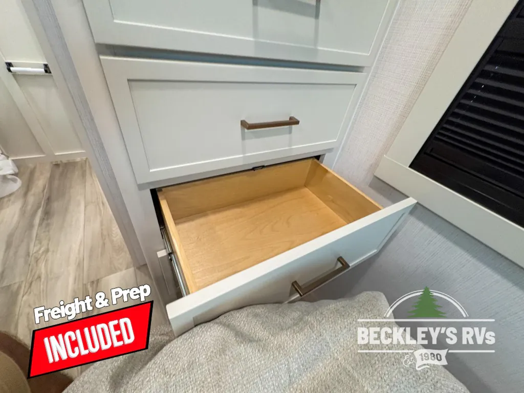 2027 Brinkley Model I 294, Photos photo 39