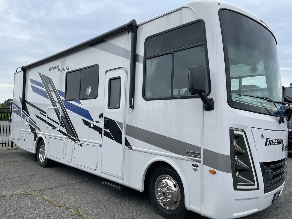 2026 Thor Motor Coach Freedom Traveler A29, Photos photo 5