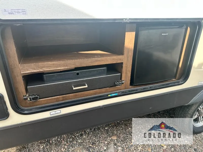 2020 Forest River Rockwood Mini Lite 2509S - Photo 4