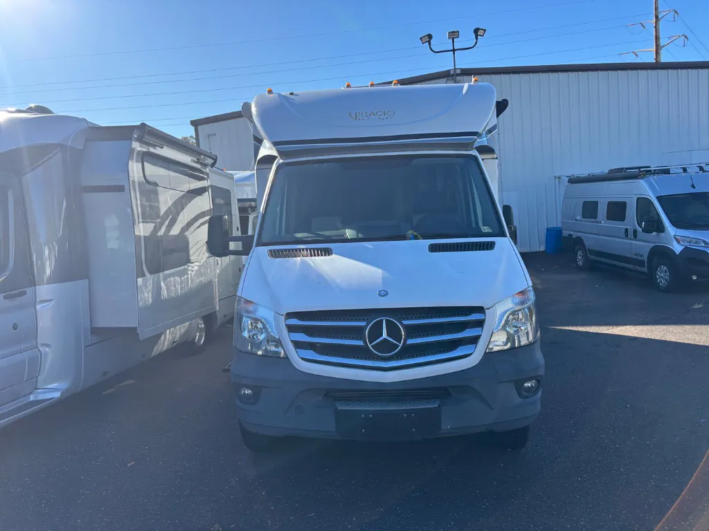 2016 Renegade RV Villagio 25QRS - Photo 3