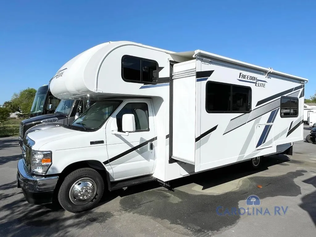 2025 Thor Motor Coach Freedom Elite 27HE - Photo 4