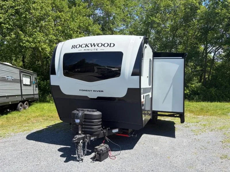 2027 Forest River Rockwood Mini Lite 2509S - Photo 2