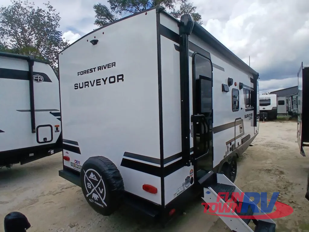 2027 Forest River Surveyor Legend 202RBLE, Photos photo 7