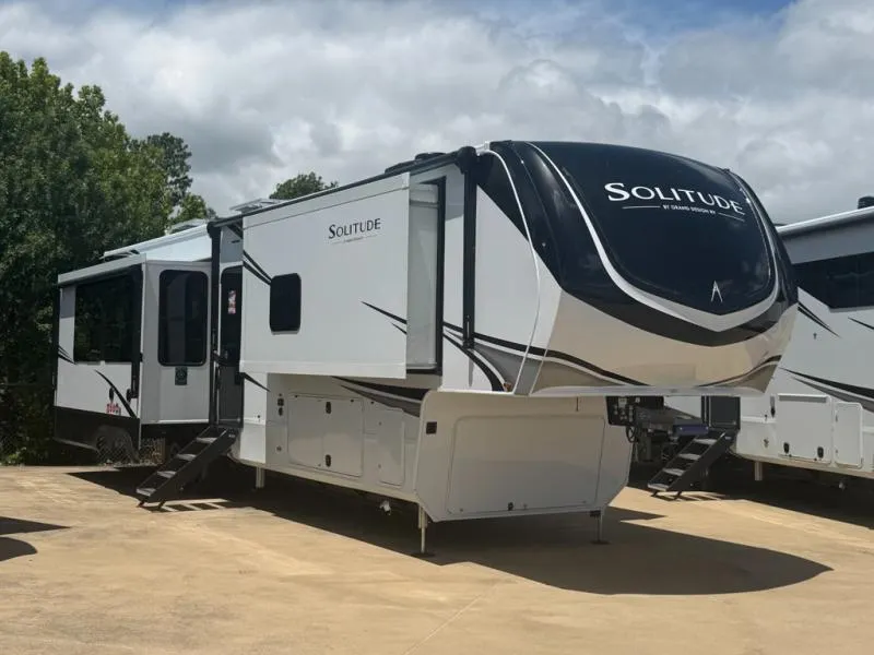 2026 Grand Design Solitude 417KB - Photo 2