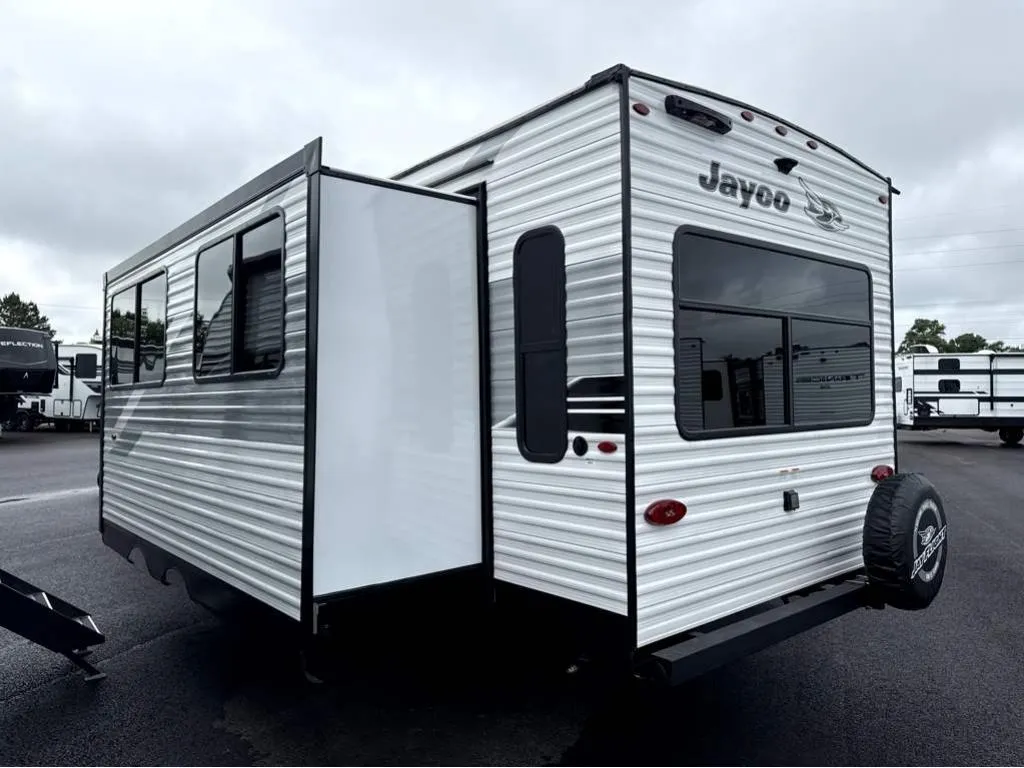 2026 Jayco Jay Flight SLX 262RLS - Photo 4