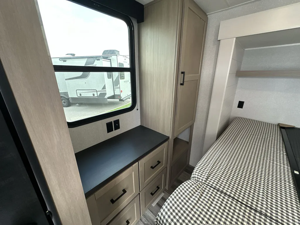 2026 Jayco Jay Flight Bungalow 404LOFT DS, Photos photo 44