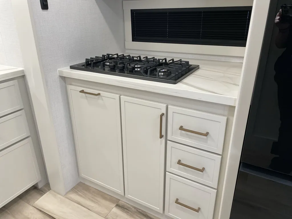 2026 Brinkley Model I 235, Photos photo 16