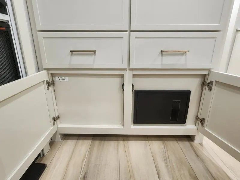 2026 Brinkley Model Ix 23X, Photos photo 28