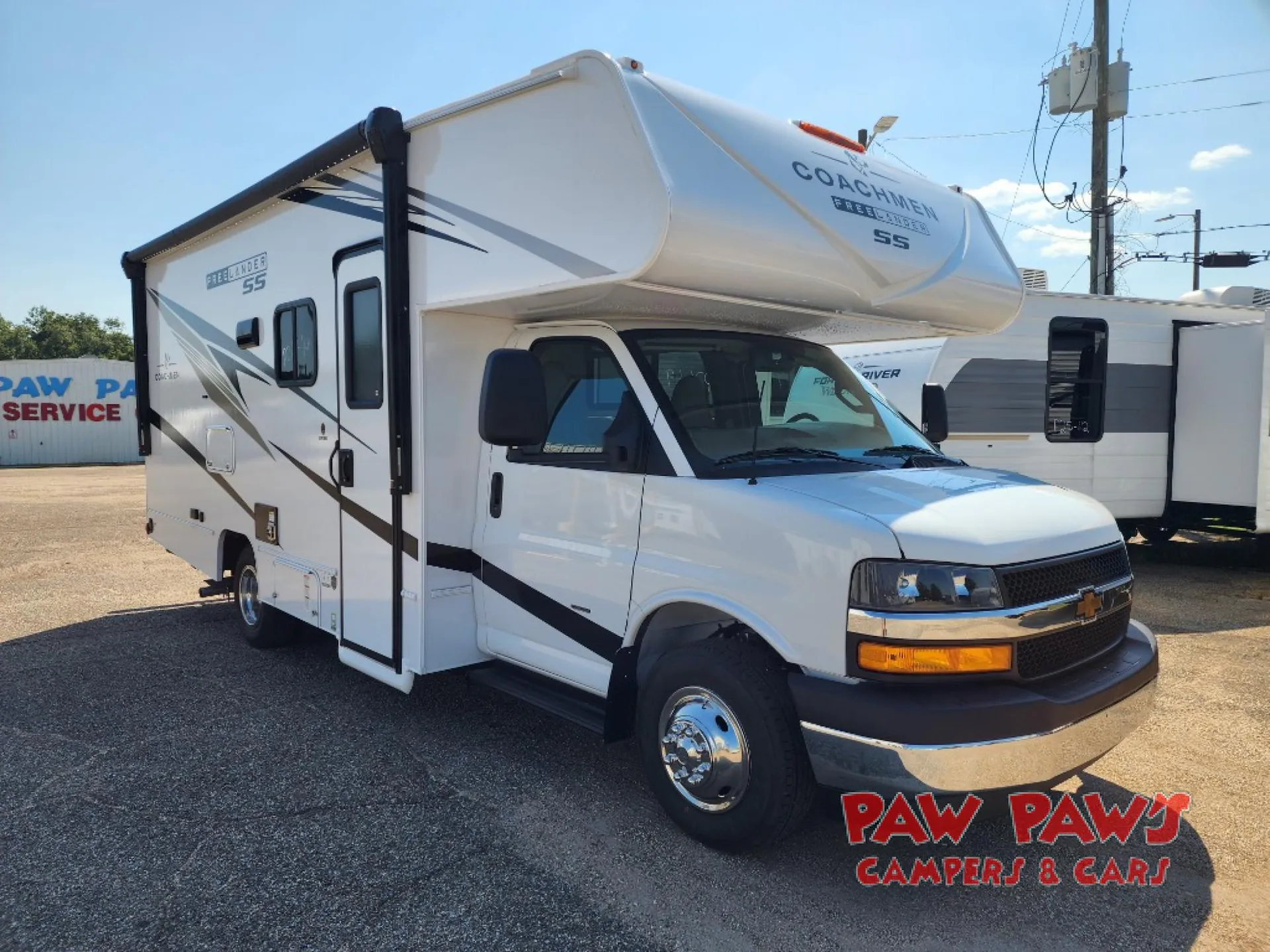 2026 Coachmen Freelander 21QSS CHEVY 3500 - Photo 2