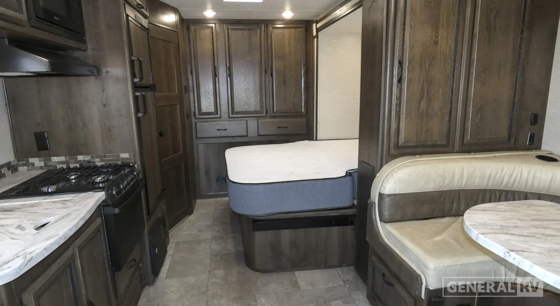 2018 Coachmen Prism 2200FS - Photo 3