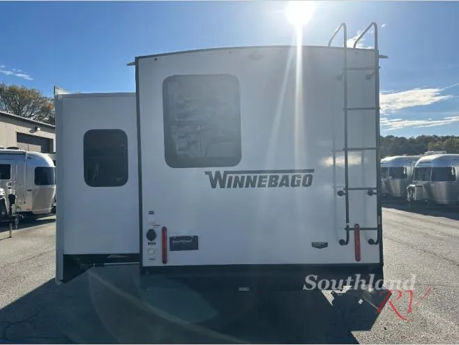 2026 Winnebago Thrive 26FKD - Photo 4