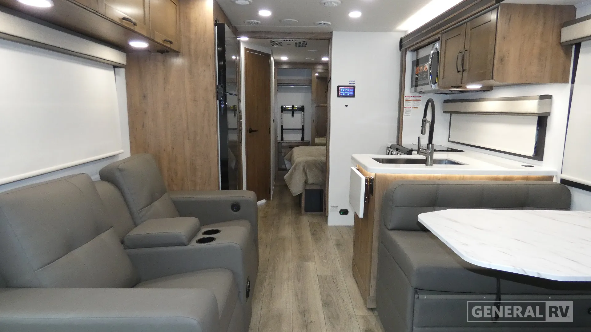 2026 Entegra Coach Esteem XL 32U - Photo 3