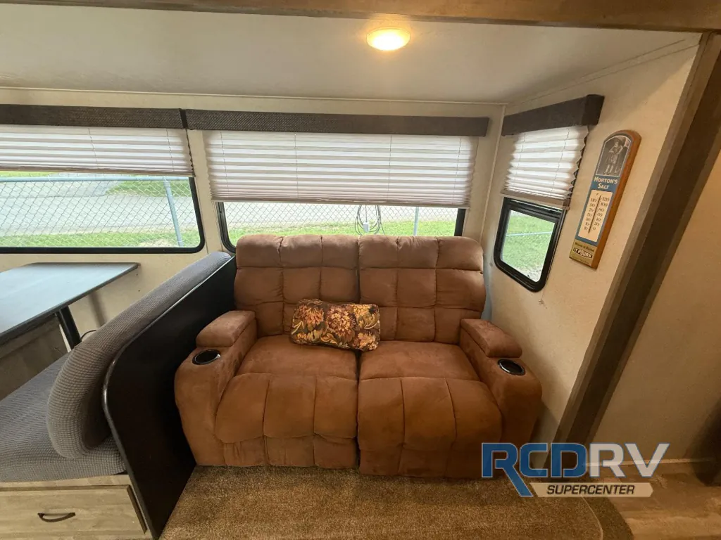 2019 Forest River Vibe 25RK, Photos photo 9