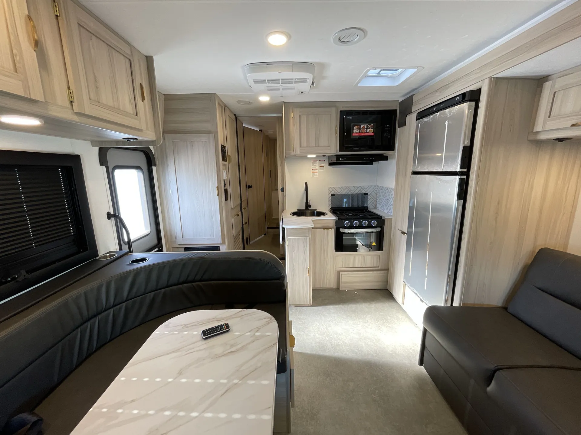 2026 Coachmen Cross Trail 26XG — living area main