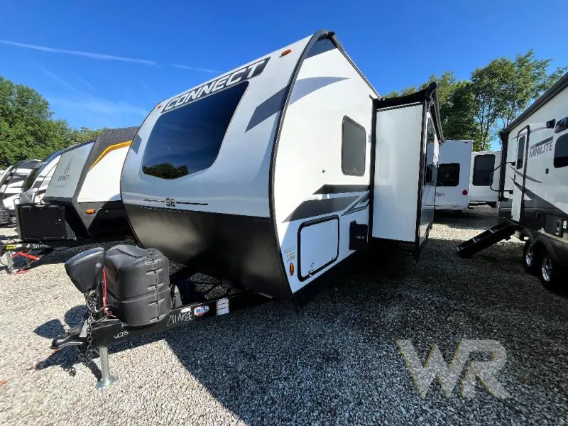 2023 KZ Connect SE C221FKKSE - Photo 3