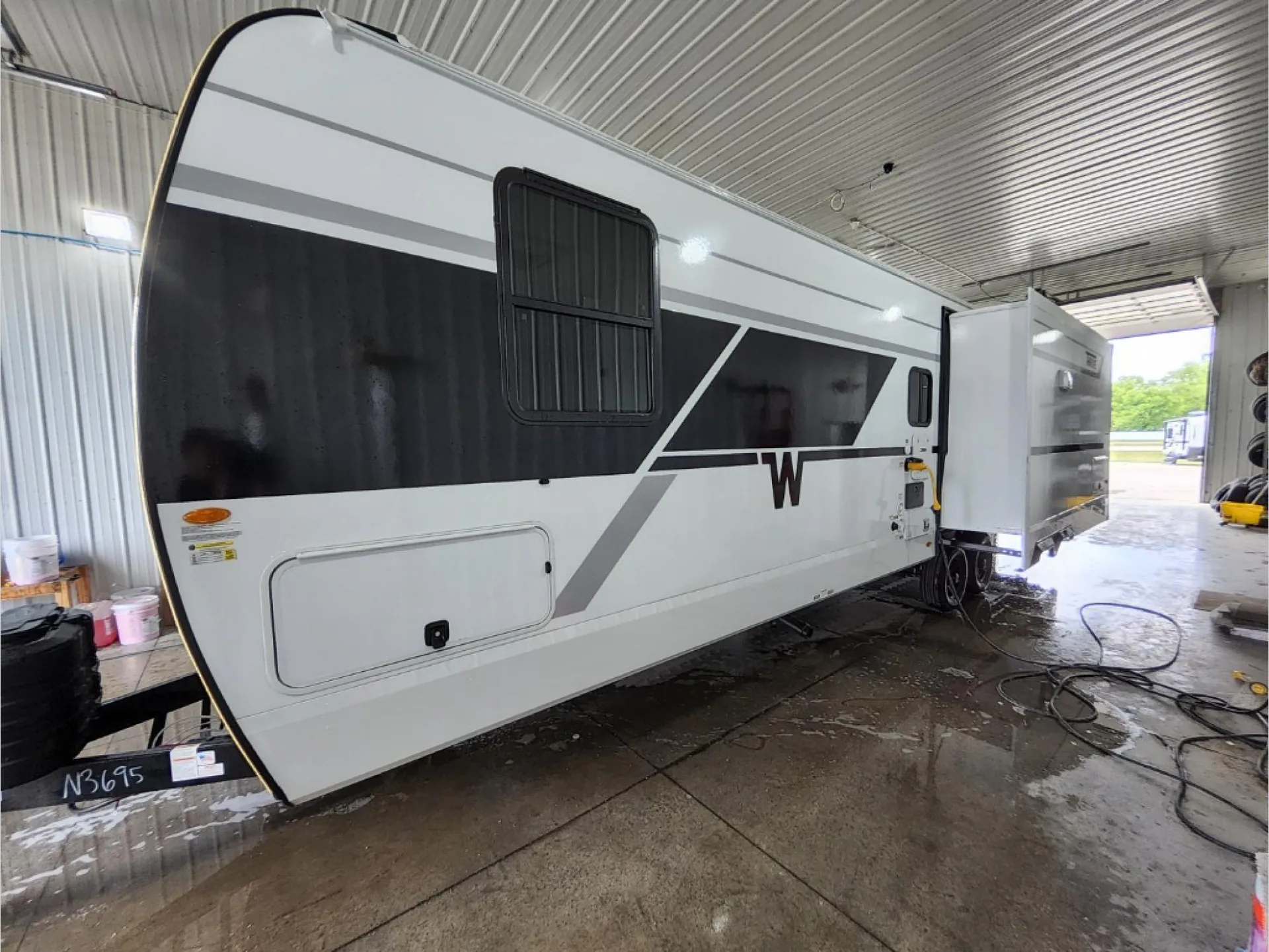 2026 Winnebago Thrive 29RLO - Photo 4