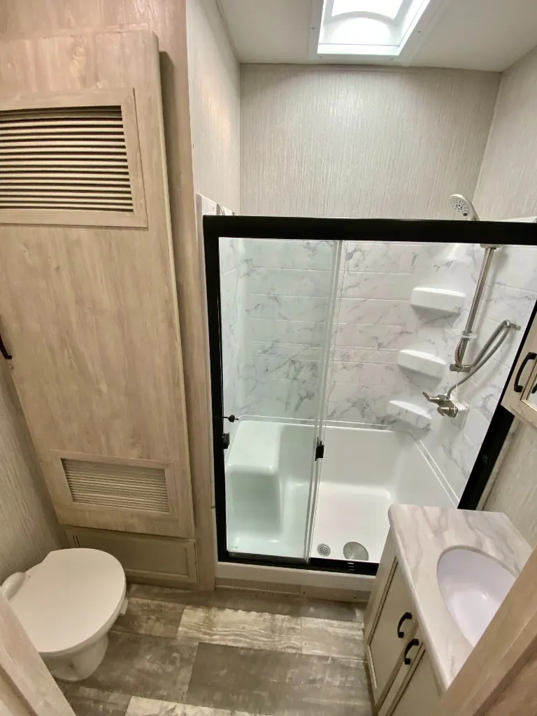 2022 Forest River Sierra Luxury 379FLOK - Photo 4