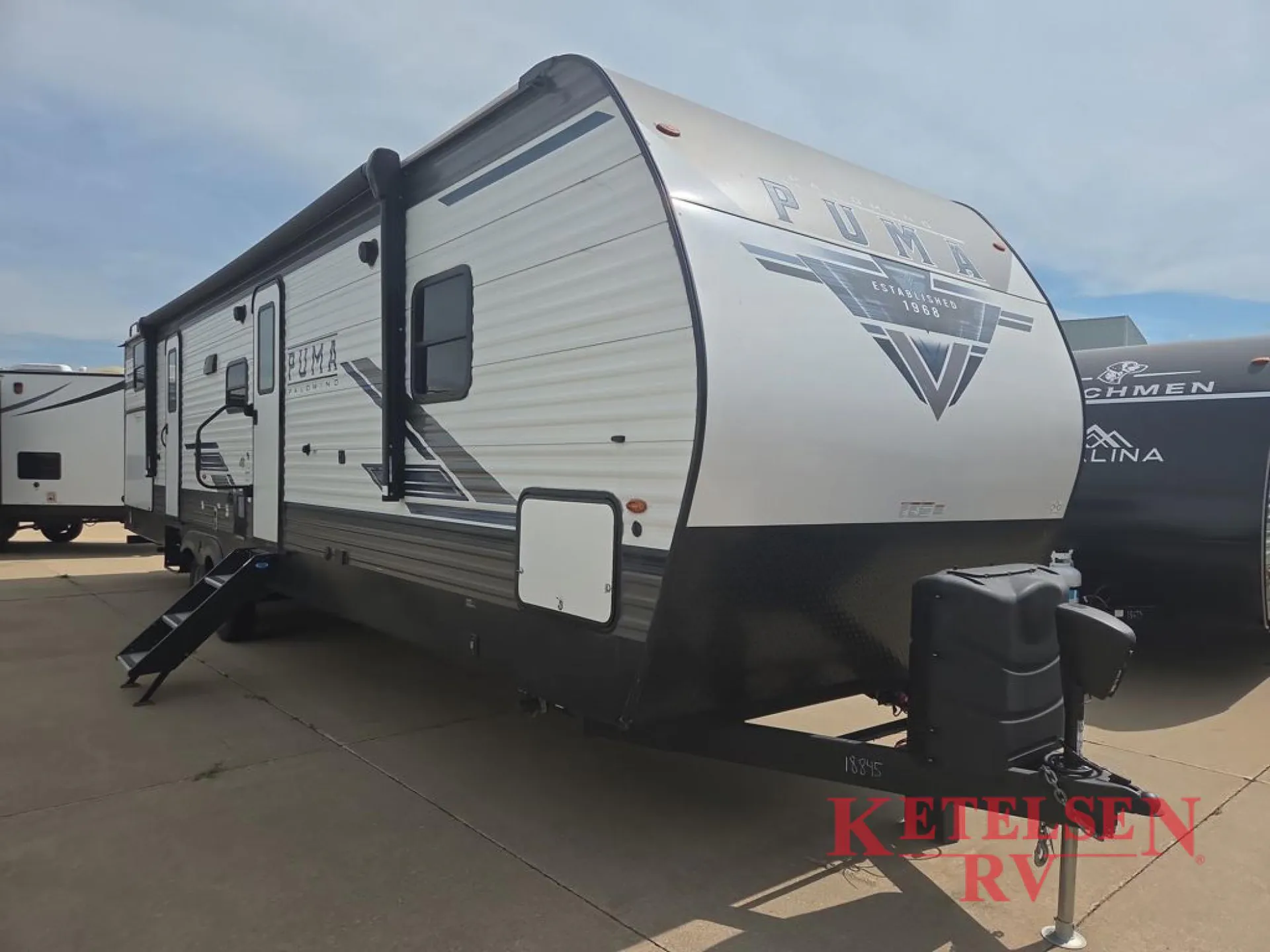 2023 Palomino Puma 32BHDB - Photo 2
