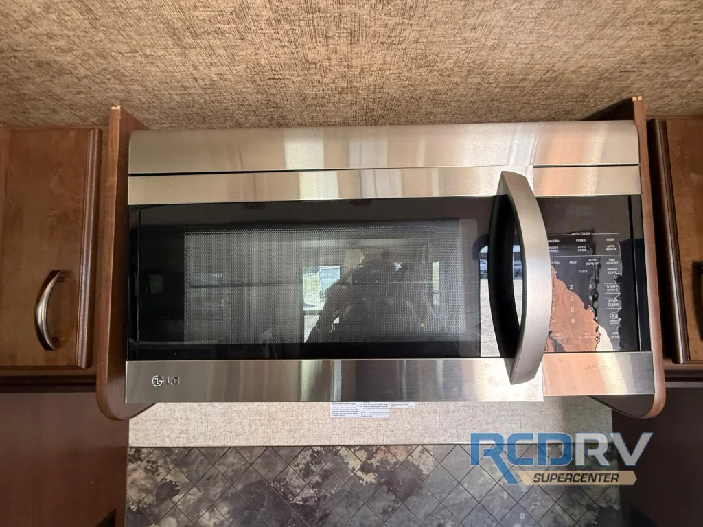 2016 Forest River Sandpiper 35ROK, Photos photo 12