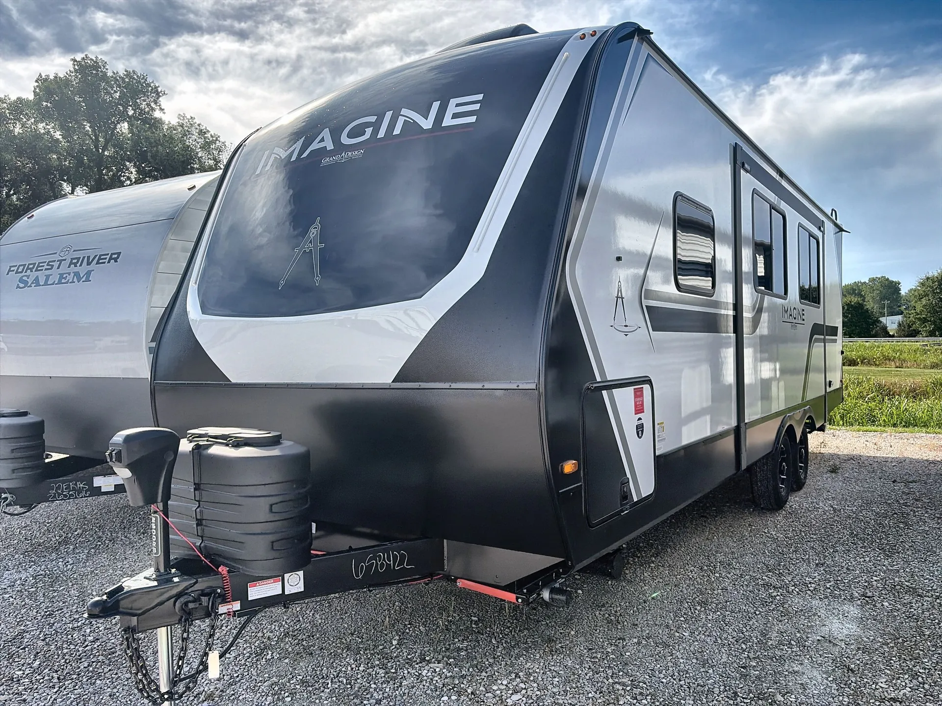 2027 Grand Design Imagine 2600RB - Photo 2