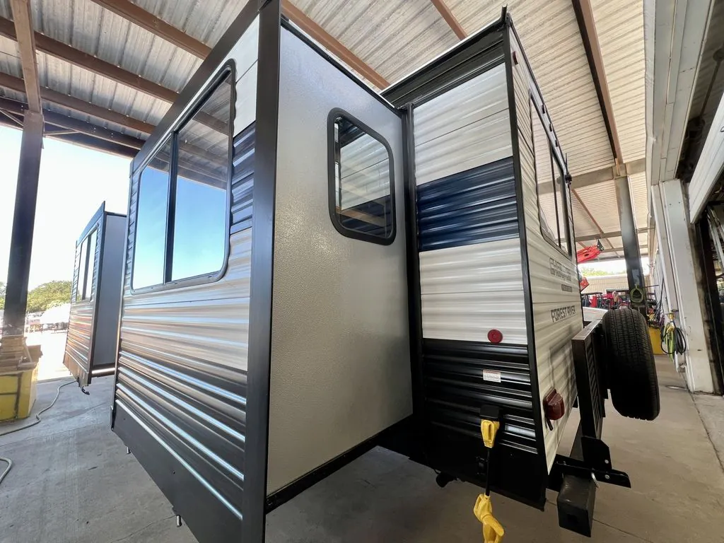 2026 Forest River Cherokee 306MM, Photos photo 4