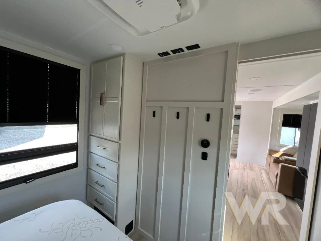 2026 Brinkley Model I 265, Photos photo 31