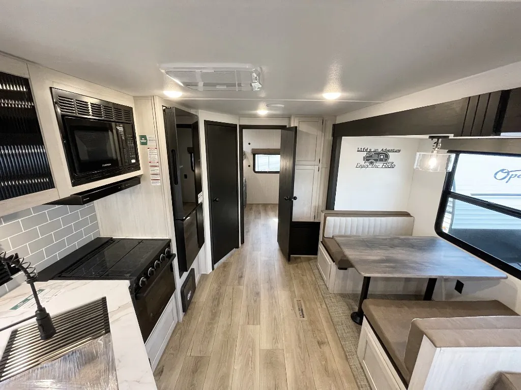 2026 Forest River Puma 32BHQS, Photos photo 6