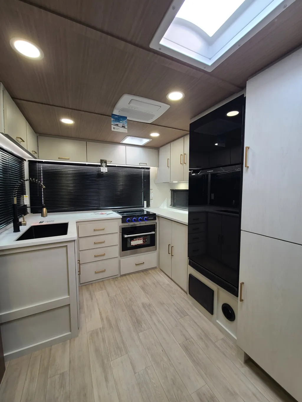 2026 Forest River Vibe 3400SB, Photos photo 23