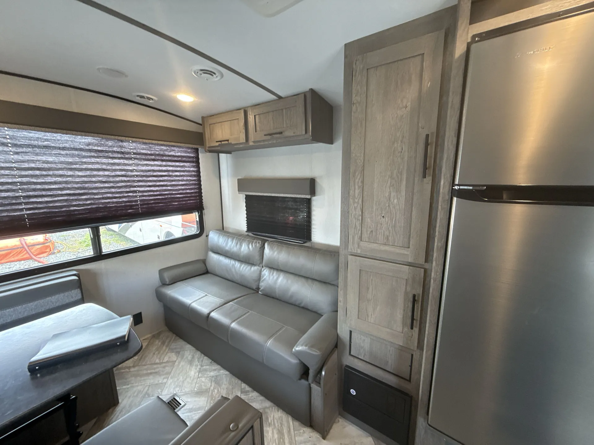 2021 Keystone Springdale 220RD — living area main