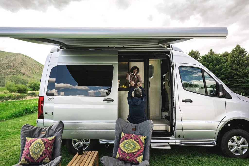 2025 Airstream Interstate 19-e1 - Main photo