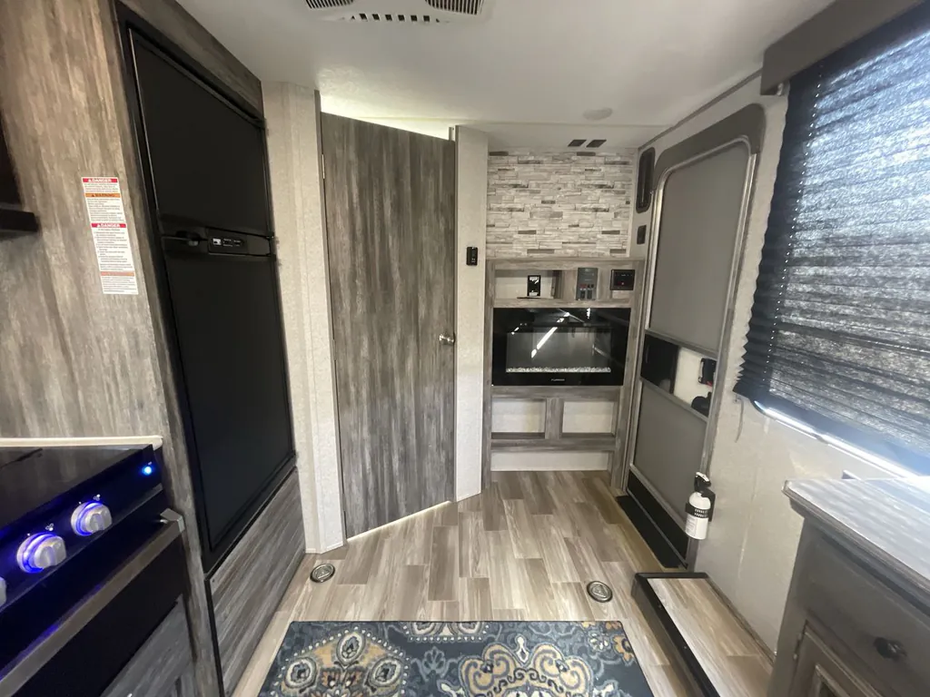2019 Forest River Salem FSX 260RT, Photos photo 12