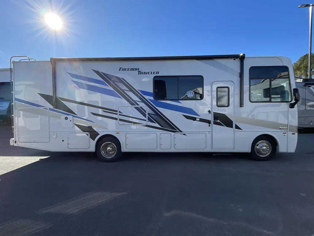 2026 Thor Motor Coach Freedom Traveler A29, Photos photo 5