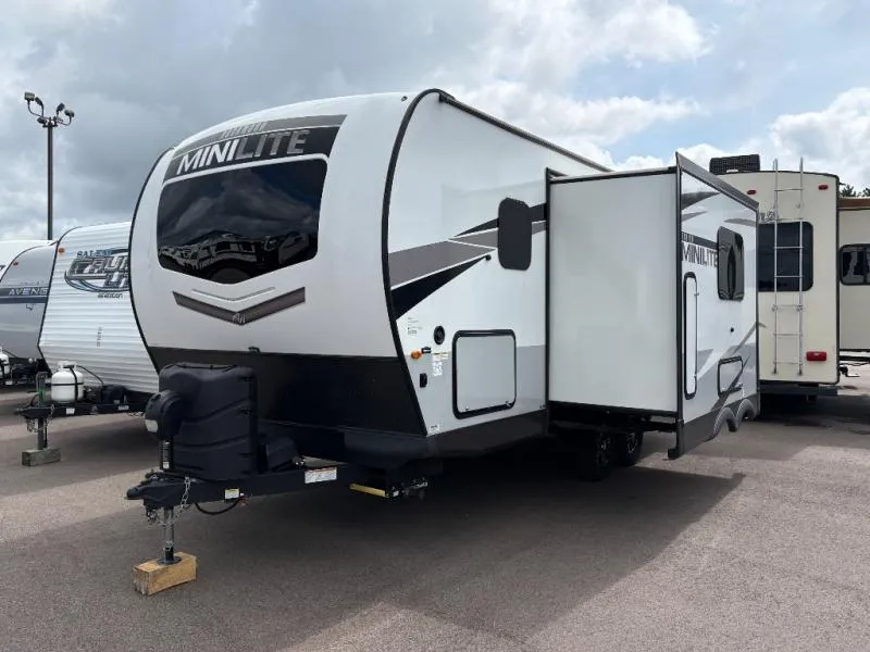 2023 Forest River Rockwood Mini Lite 2104S - Photo 4