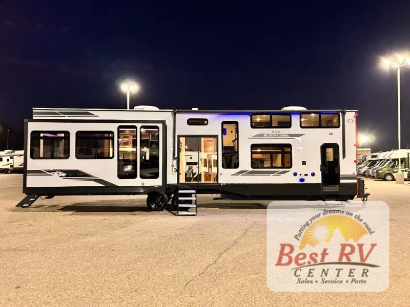 2026 Forest River Cherokee Timberwolf Black Label 39JMBL - Photo 3