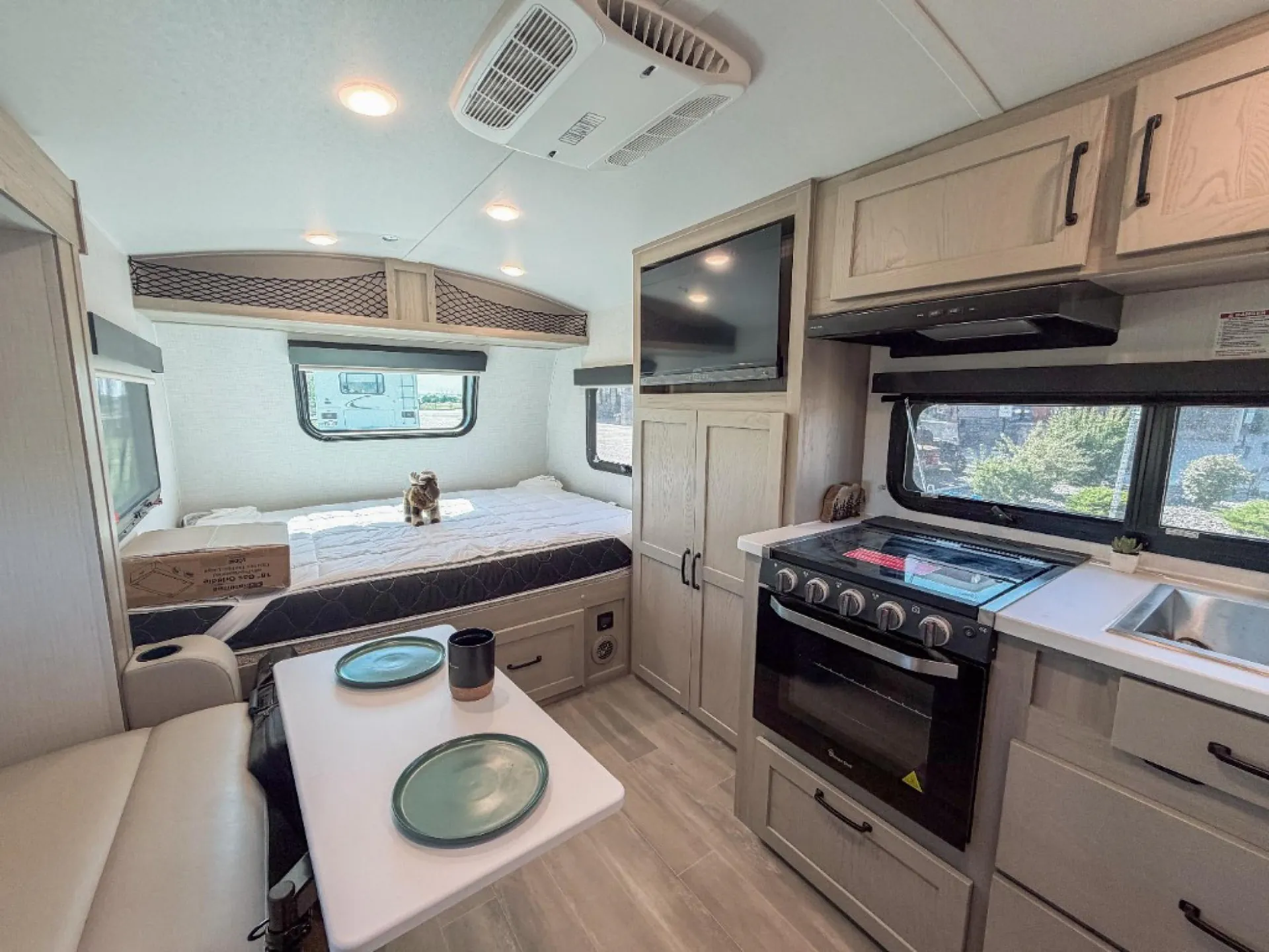 2023 Forest River Rockwood Geo Pro 19FBS - Photo 3