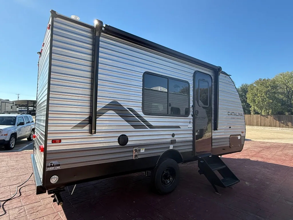 2027 Coachmen Catalina Summit Series 7 154RBX, Photos photo 4