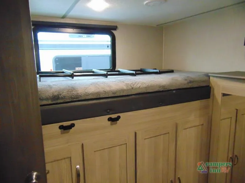 2021 Coachmen Freedom Express Liberty Edition 326BHDSLE - Photo 4