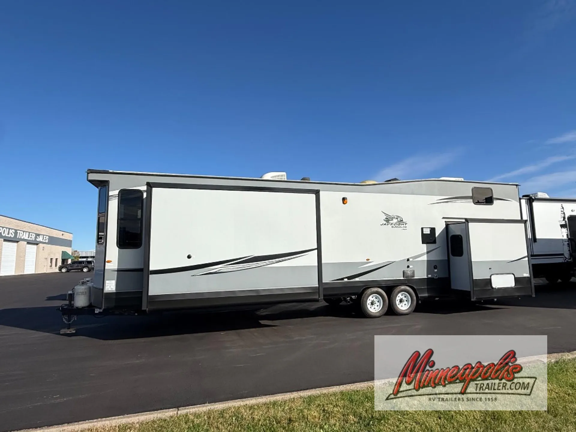 2020 Jayco Jay Flight Bungalow 40LOFT - Photo 3