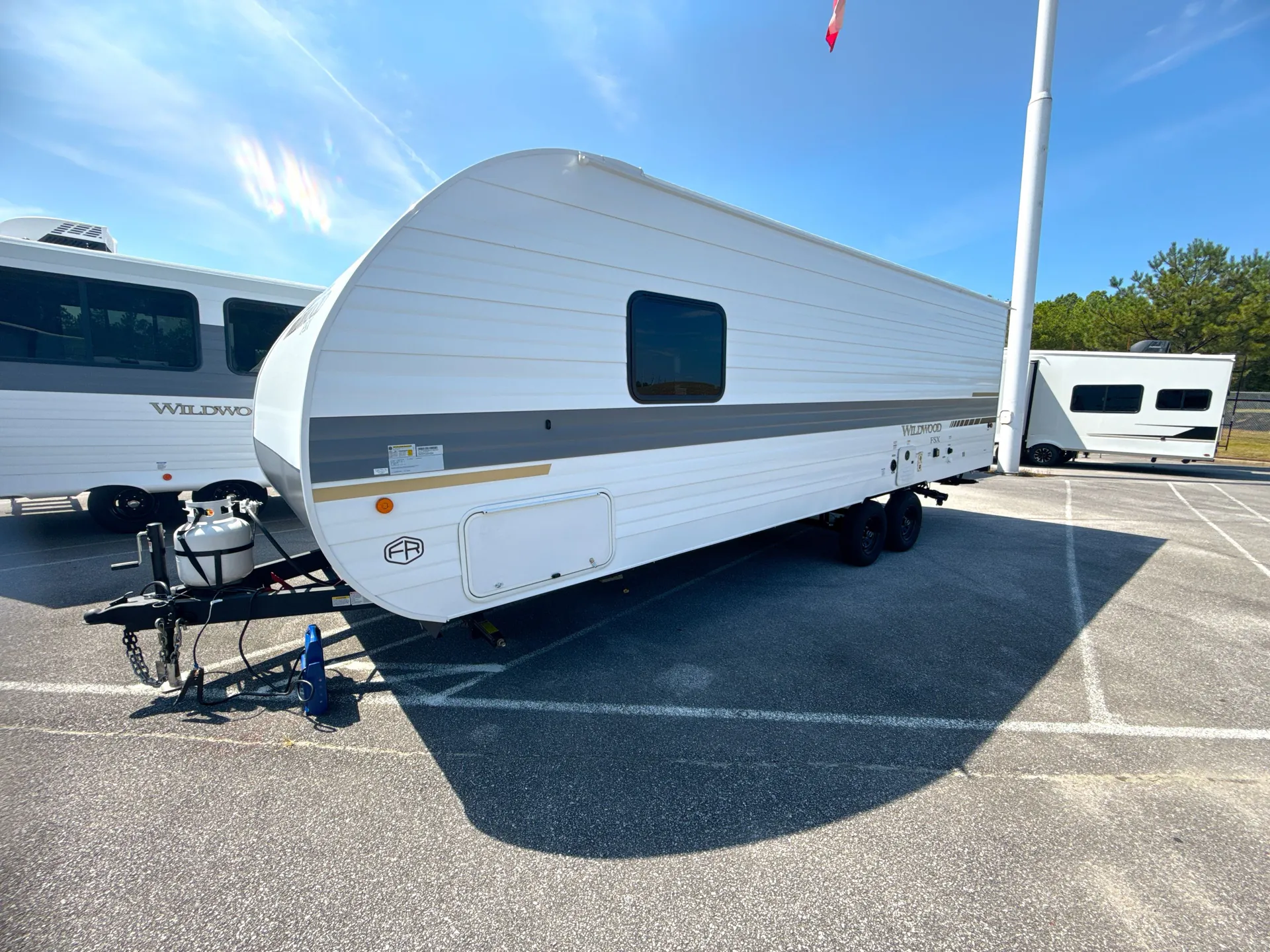 2027 Forest River Wildwood FSX 260BHLE — off campside