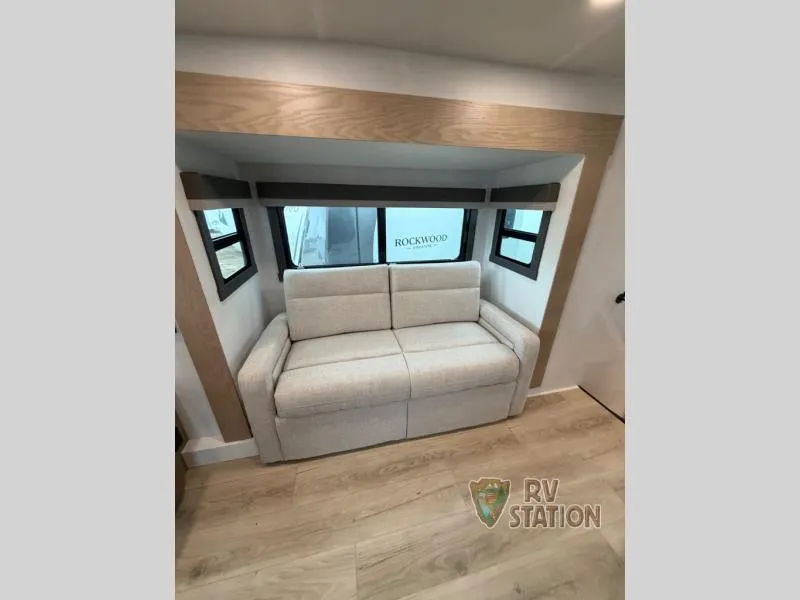 2026 Forest River Rockwood Signature 402SFL - Photo 3