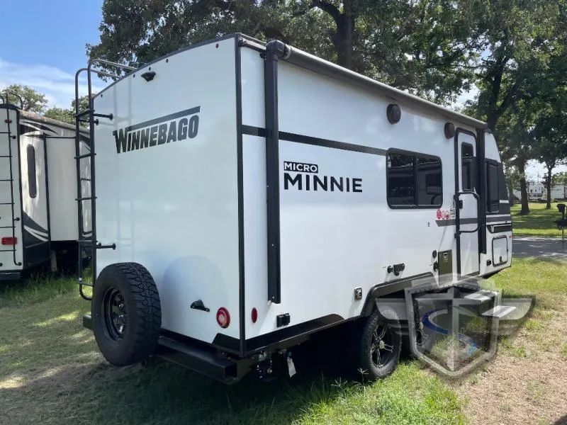 2025 Winnebago Micro Minnie 2100BH - Photo 3